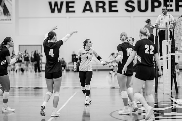 VB vs UW STOUT-1-171