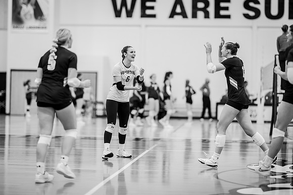 VB vs UW STOUT-1-148