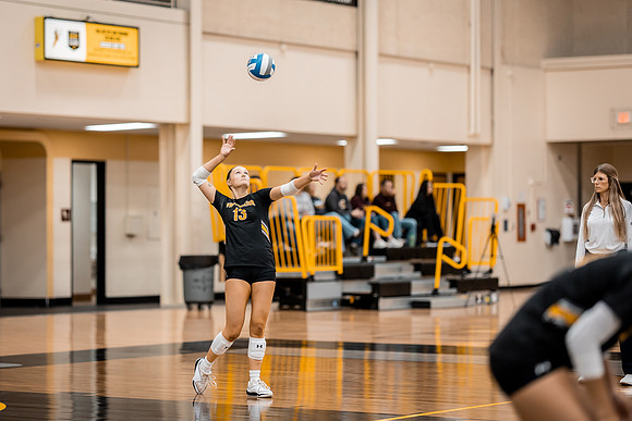 VB vs UW STOUT-1-175