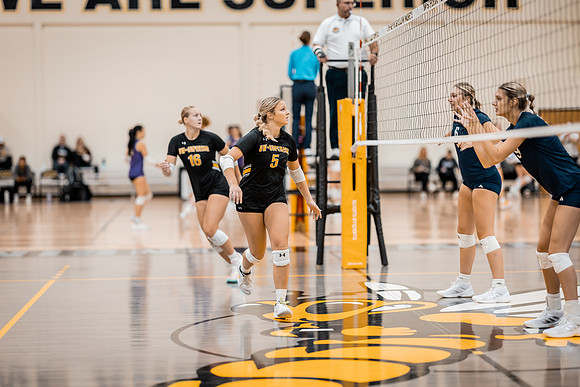 VB vs UW STOUT-1-161