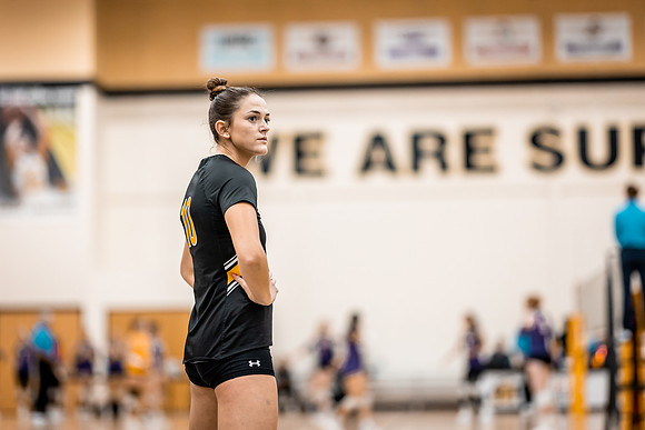 VB vs UW STOUT-1-203