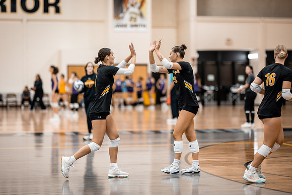 VB vs UW STOUT-1-105