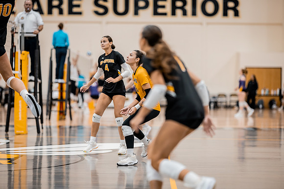 VB vs UW STOUT-1-48