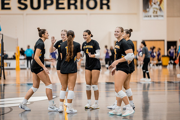 VB vs UW STOUT-1-114