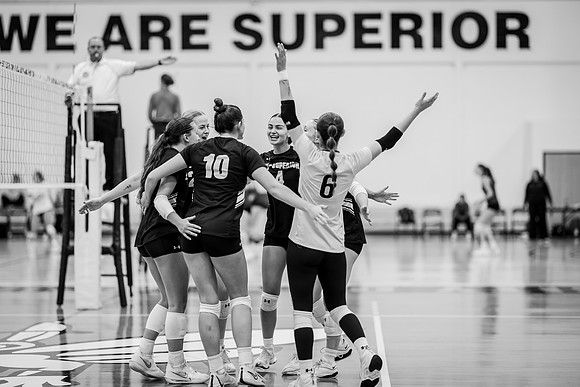 VB vs UW STOUT-1-124
