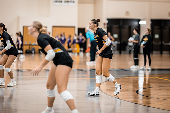 VB vs UW STOUT-1-119