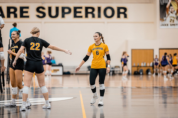 VB vs UW STOUT-1-86
