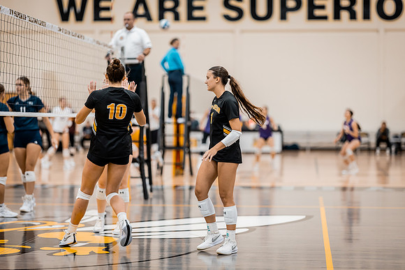 VB vs UW STOUT-1-92