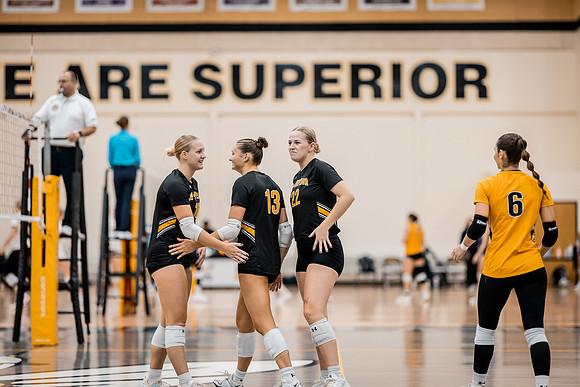VB vs UW STOUT-1-84