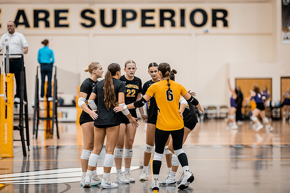 VB vs UW STOUT-1-90