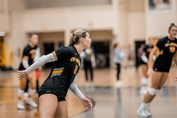VB vs UW STOUT-1-191