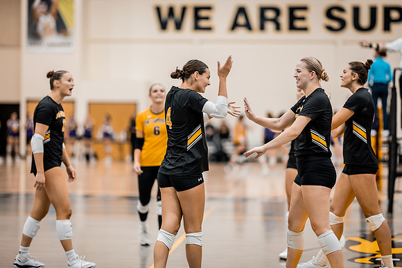 VB vs UW STOUT-1-185