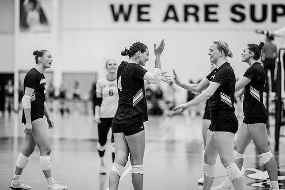 VB vs UW STOUT-1-186