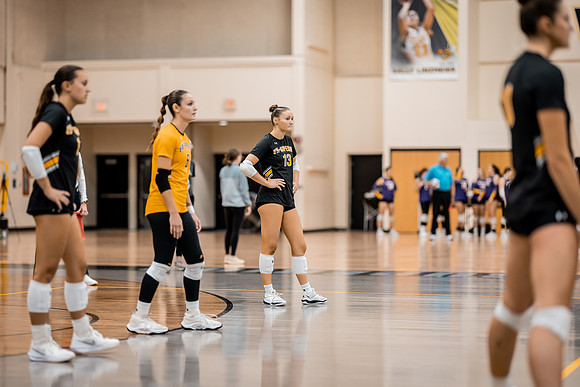 VB vs UW STOUT-1-155