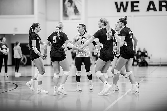 VB vs UW STOUT-1-154