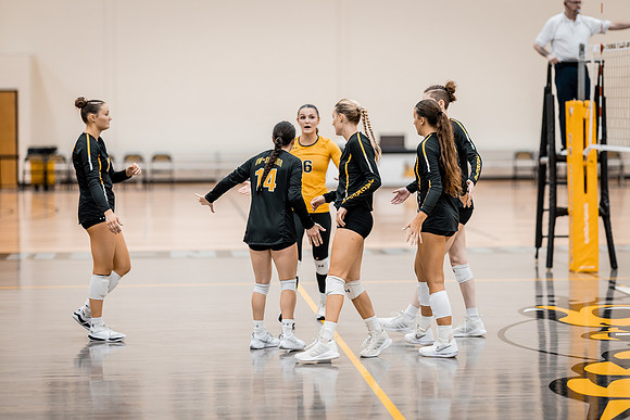 UWS VB vs CSS-1-212
