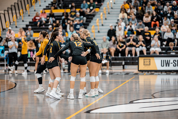 UWS VB vs CSS-1-177