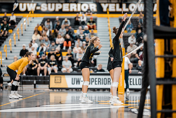 UWS VB vs CSS-1-160