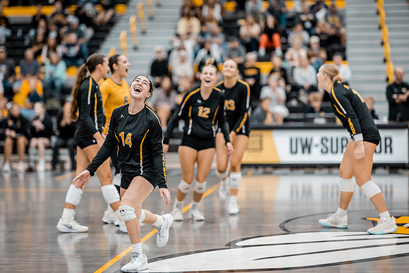 UWS VB vs CSS-1-105