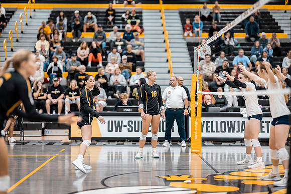UWS VB vs CSS-1-30