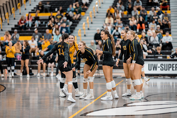 UWS VB vs CSS-1-117
