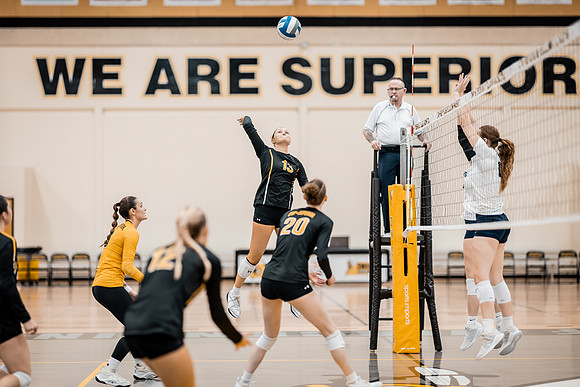 UWS VB vs CSS-1-246