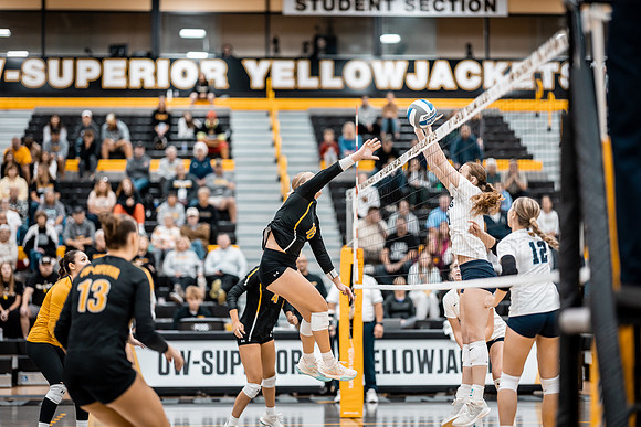 UWS VB vs CSS-1-38