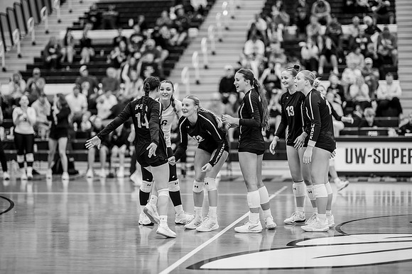 UWS VB vs CSS-1-118