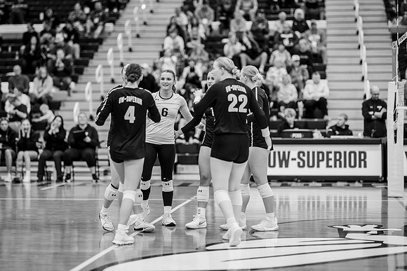 UWS VB vs CSS-1-131