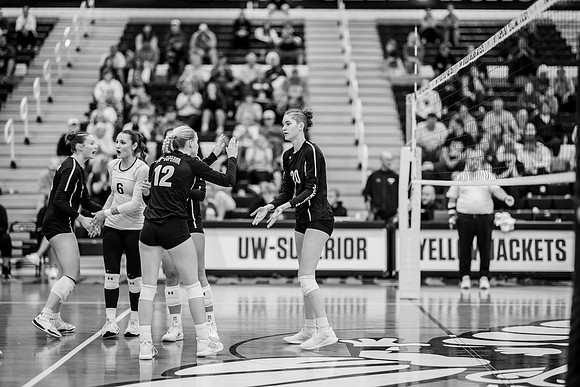 UWS VB vs CSS-1-64