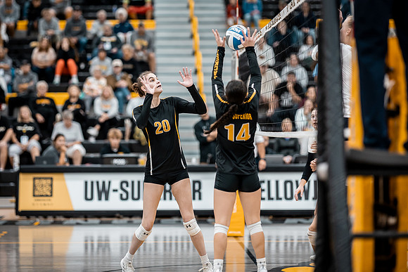 UWS VB vs CSS-1-145