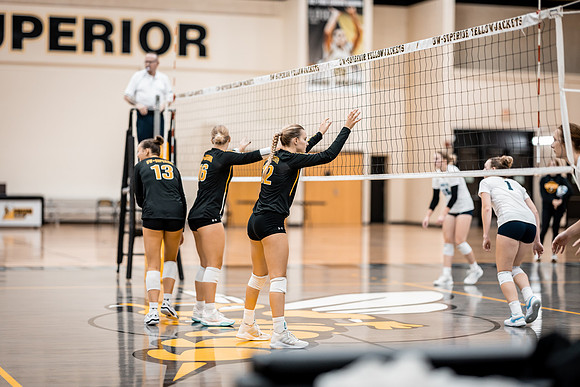 UWS VB vs CSS-1-219