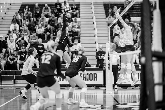 UWS VB vs CSS-1-190