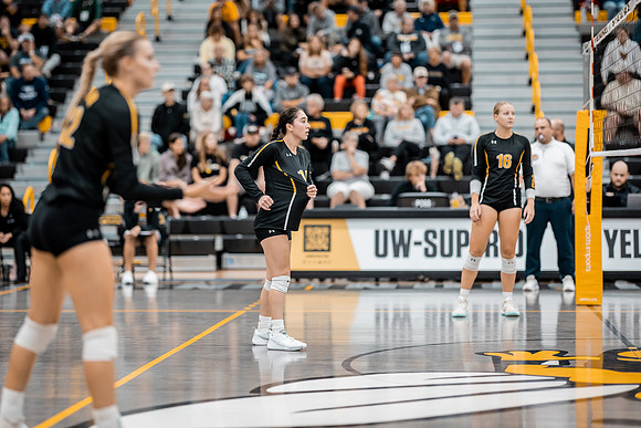 UWS VB vs CSS-1-185