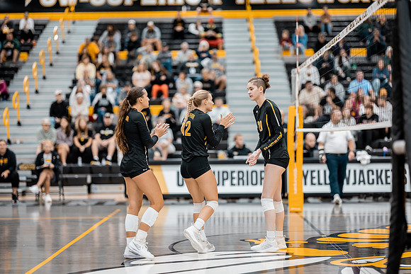 UWS VB vs CSS-1-72