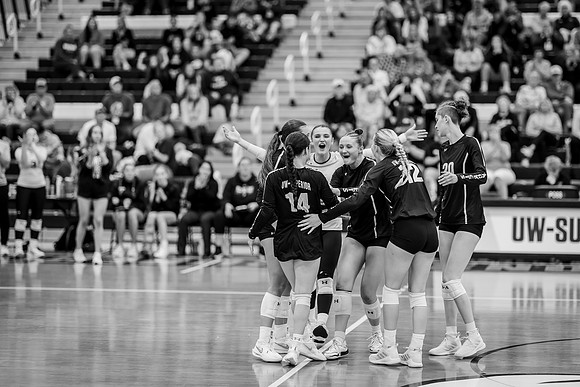 UWS VB vs CSS-1-157