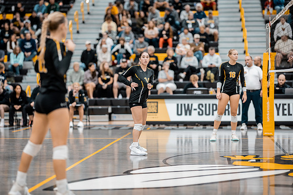UWS VB vs CSS-1-183