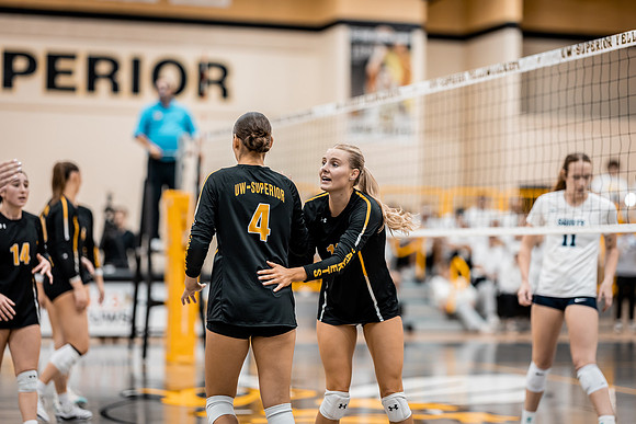 UWS VB vs. CSS-254