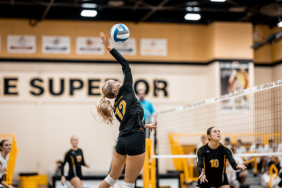 UWS VB vs. CSS-240