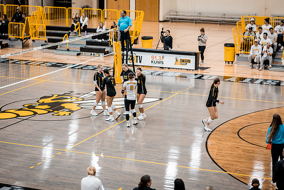 UWS VB vs. CSS-268