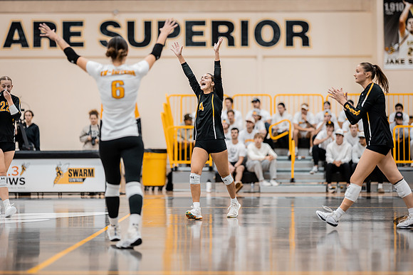 UWS VB vs. CSS-109