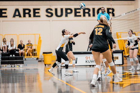 UWS VB vs. CSS-242