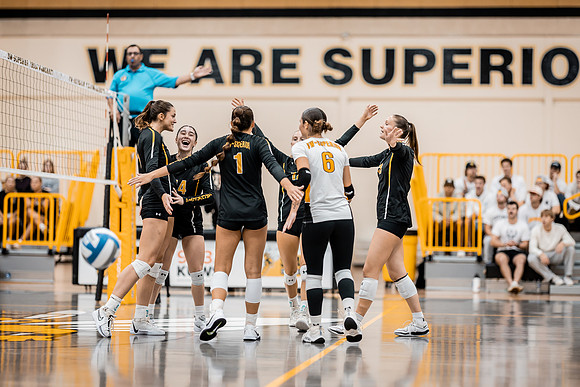 UWS VB vs. CSS-119