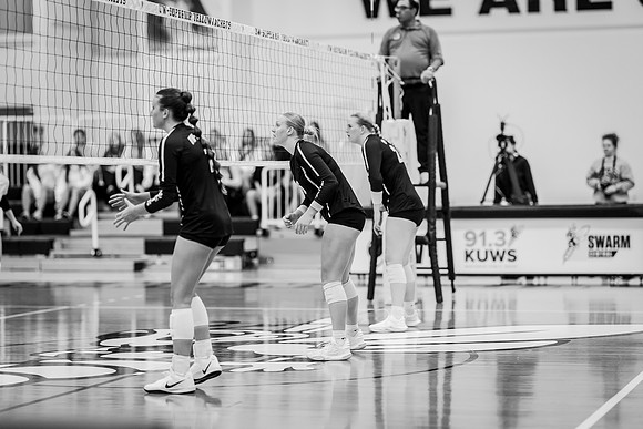UWS VB vs. CSS-179