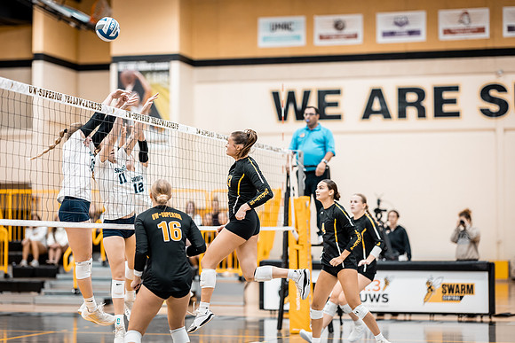 UWS VB vs. CSS-161