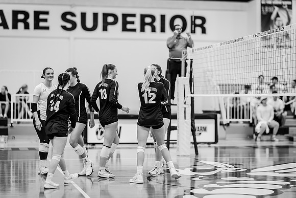 UWS VB vs. CSS-198