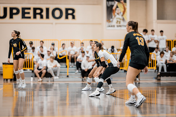 UWS VB vs. CSS-52