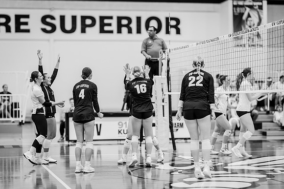 UWS VB vs. CSS-261