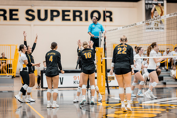 UWS VB vs. CSS-260