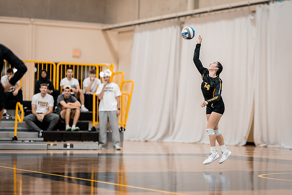 UWS VB vs. CSS-111